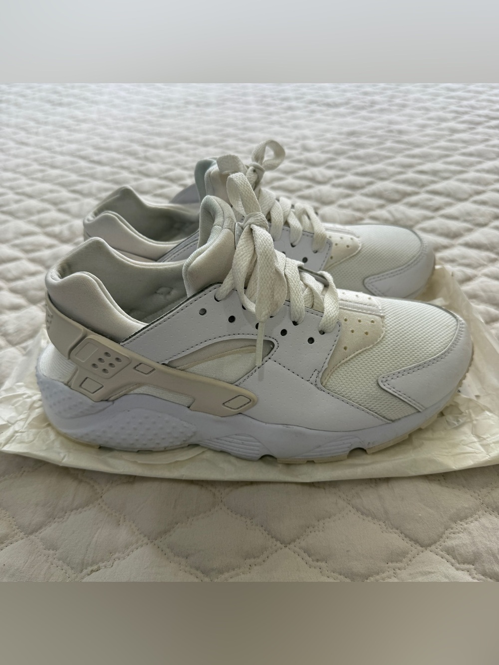 Women’s Nike Hurrache Shoes